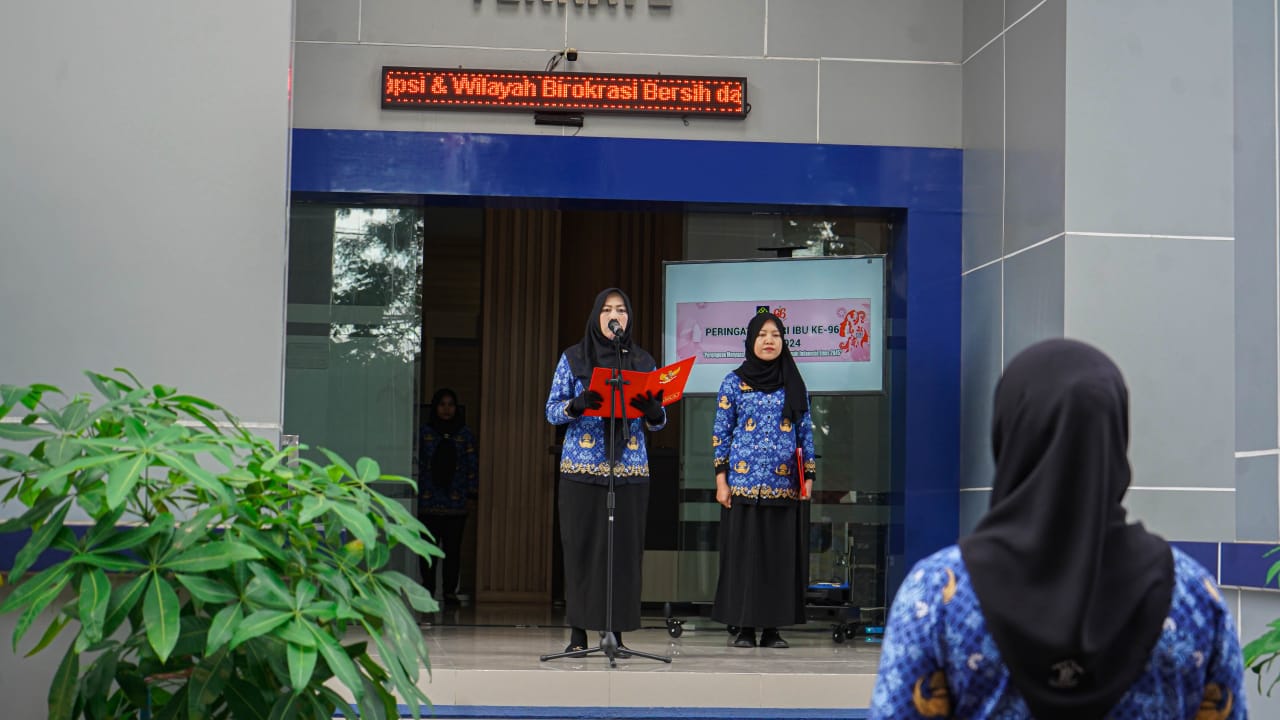 Upacara Hari Ibu, Kanwil KemenkumHAM Malut Dorong Perempuan Berdaya, Menuju Indonesia Emas 2045