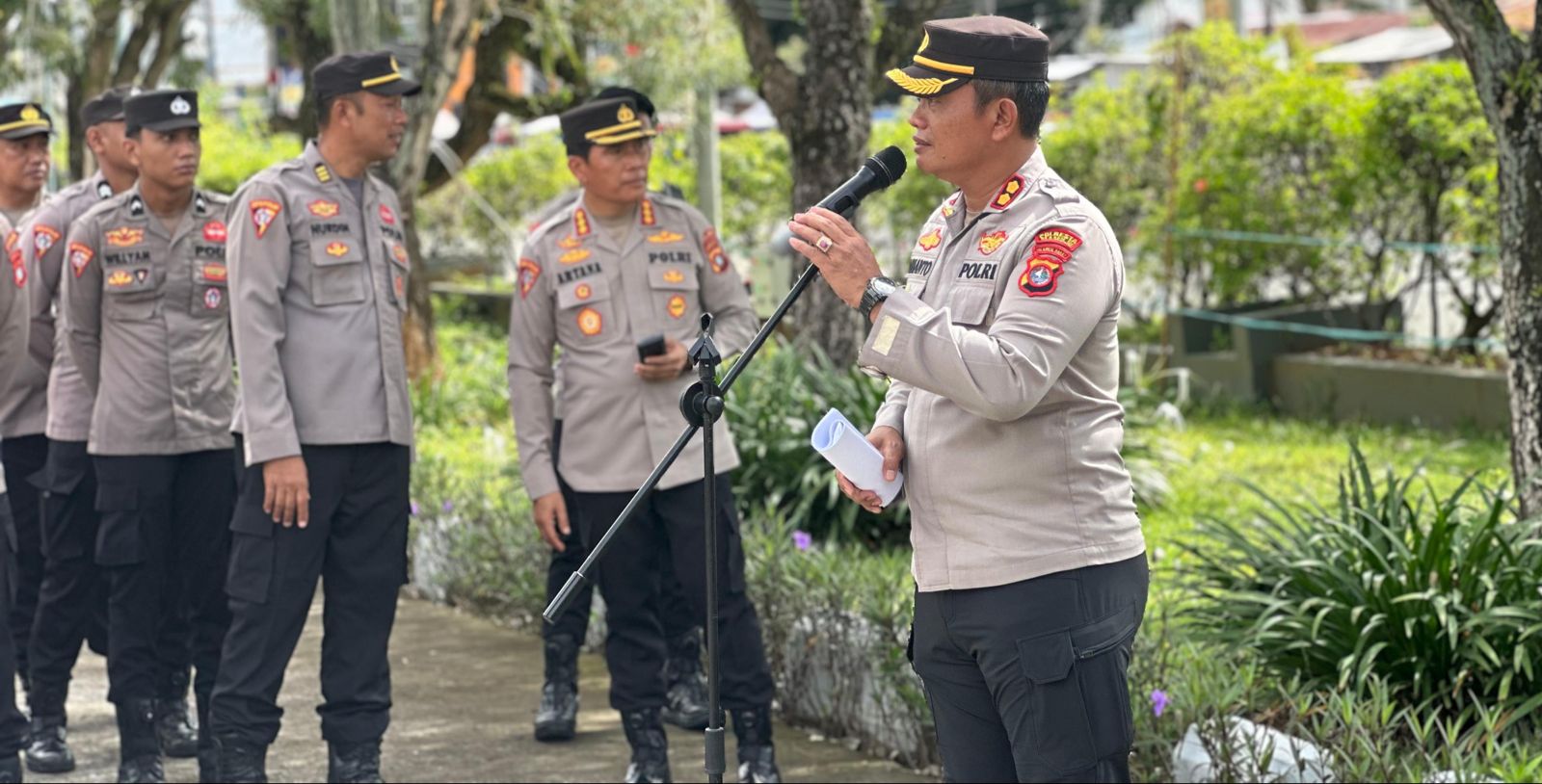 Arahan Wakapolresta Mamuju Saat Apel Kesiapan Pengamanan Kunjungan Kerja Wamendagri Bima Arya