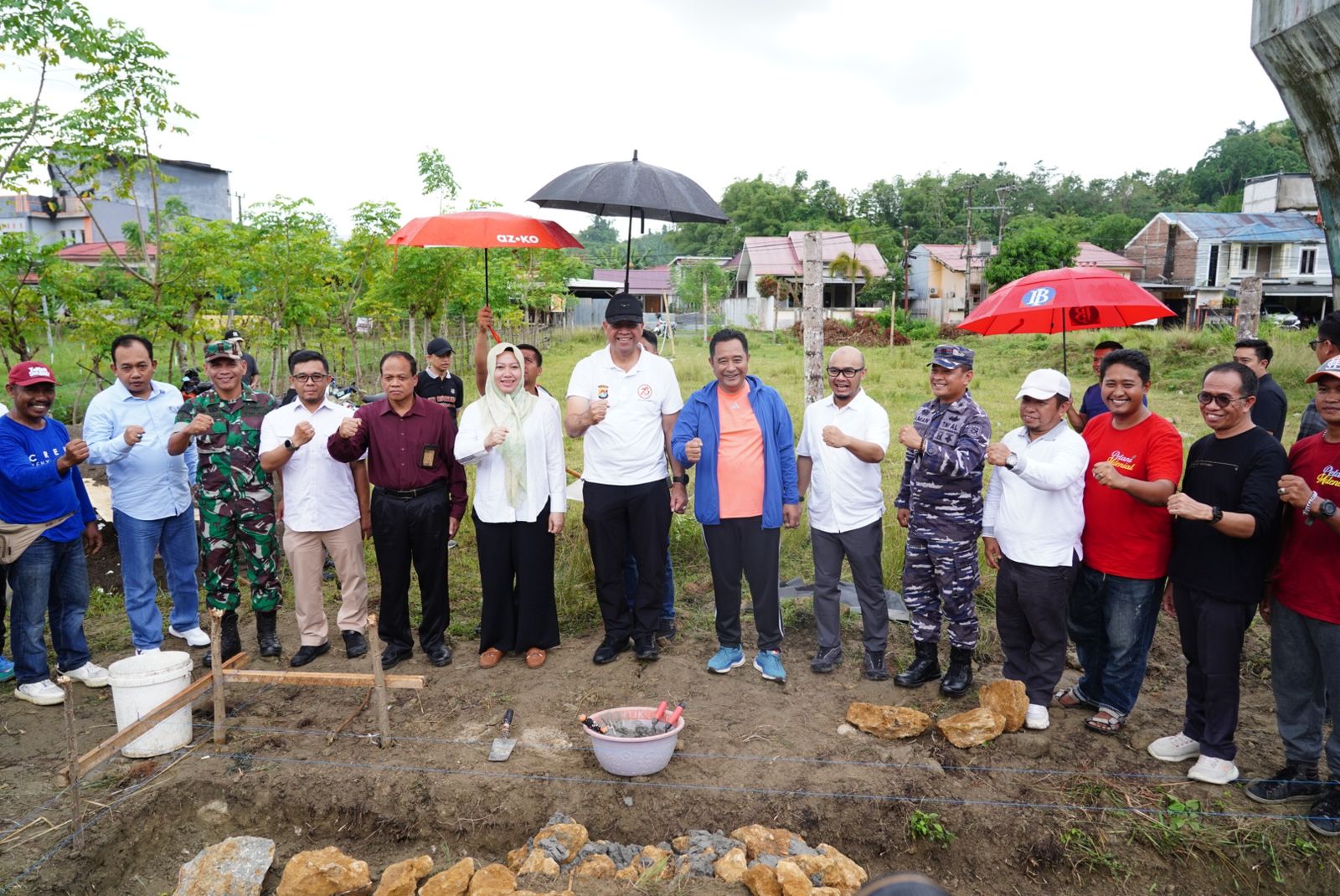 Dukung Pengembangan Budidaya Anggrek dan Hortikultura, Kapolda Sulbar Hadiri Peletakan Batu Pertama Pembangunan Green House