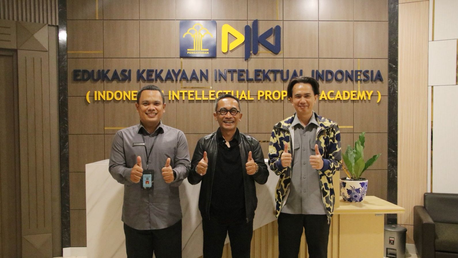 Tantangan dan Solusi Mengelola Hak Ekonomi Karya Cipta di Dunia Digital