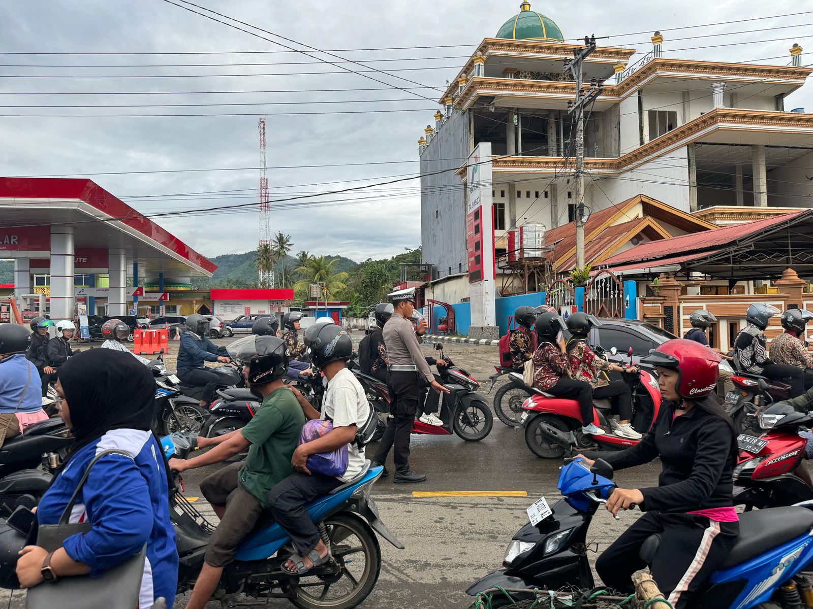 Ditlantas Polda Sulbar Melayani Setulus Hati