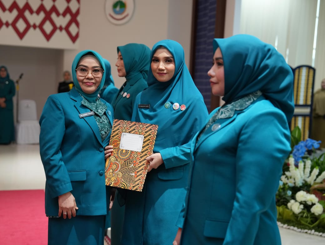 Usai Dikukuhkan Sebagai Ketua TP-PKK Sulbar, Harsinah Suhardi Tekankan Program Prioritas