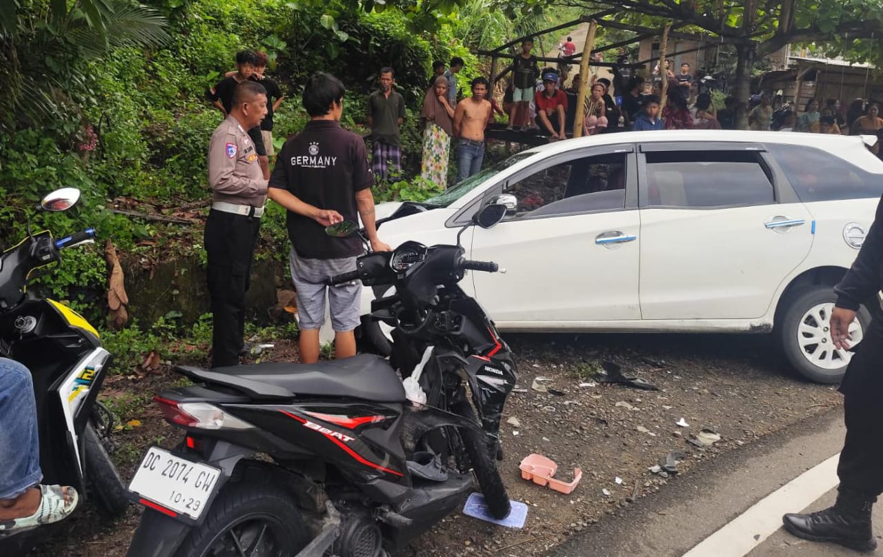 Lakalantas Mobil Vs Motor di Tadui, Ditlantas Polda Sulbar Gerak Cepat Datangi TKP