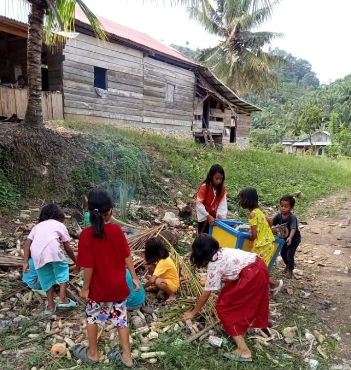 PT Pasangkayu Kurangi Sampah Plastik Lewat Program Astra Hijau