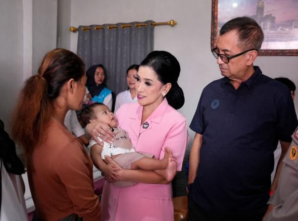Ketua Bhayangkari Polda Sulbar Peduli Tumbuh Kembang Anak dengan ‘Perhatian, Edukasi, dan Cinta’