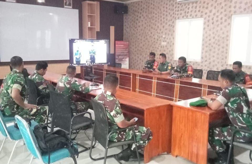 Perkuat Komitmen Ketahanan Pangan Daerah, Babinsa Kodim 1418/Mamuju Ikuti Vicon Swasembada Pangan