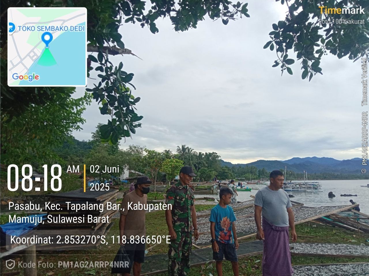 Babinsa Koramil 1418-02/Tapalang Imbau Warga Jaga Kebersihan Lingkungan