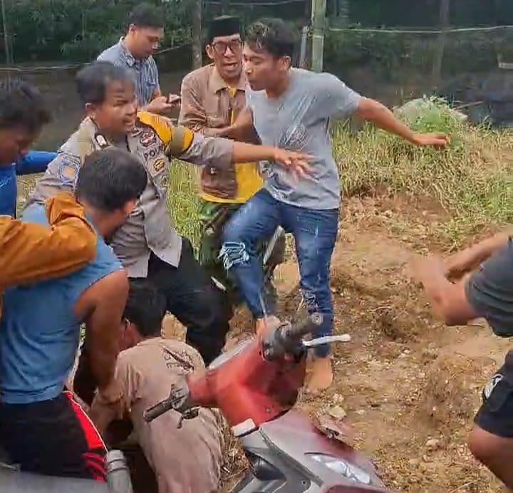 Bhabinkamtibmas Saletto Bertindak Cepat Amankan Pelaku Pembunuhan dari Amukan Massa