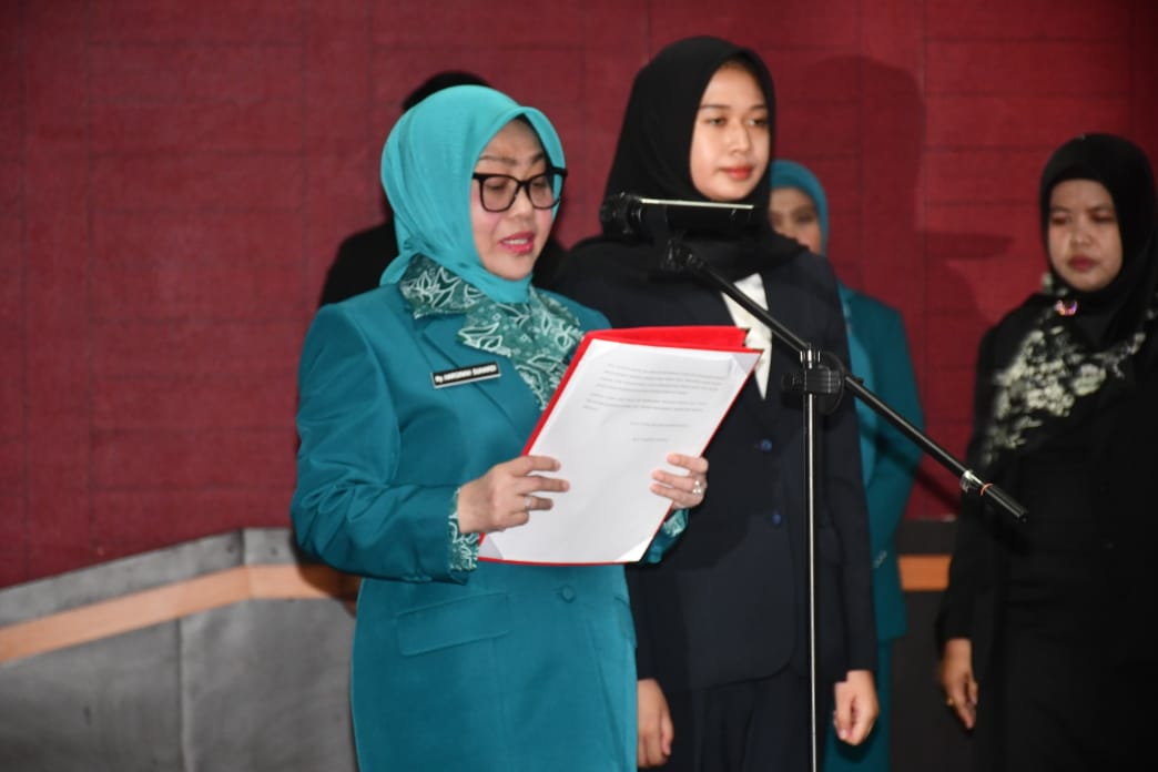 Harsinah Suhardi Lantik Ketua TP-PKK Pasangkayu Periode 2025-2030.Titip Harapan Dukung Program