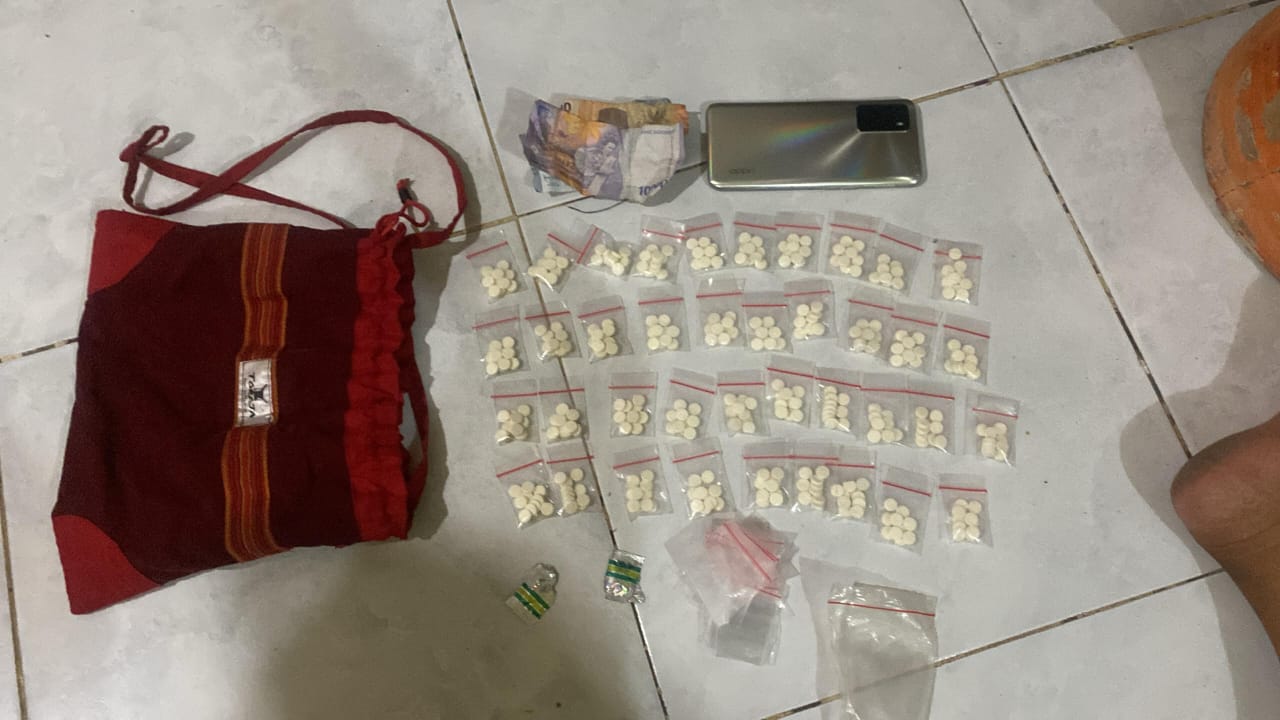 Ditresnarkoba Polda Sulbar Amankan Dua Tersangka Pengedar ‘Boje’