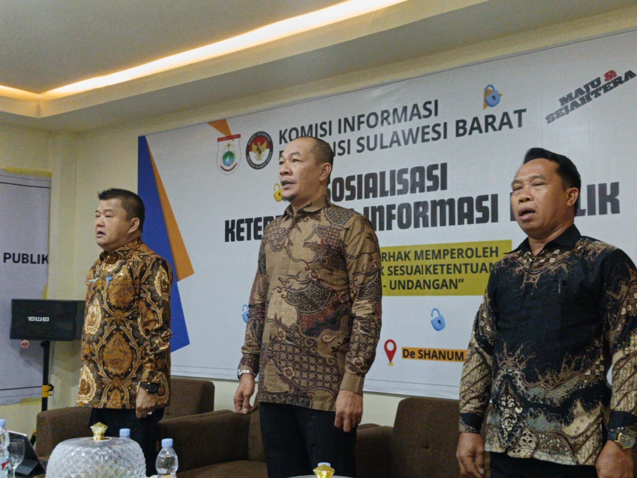 Wujudkan Visi Misi Gubernur, Komisi Informasi Sulbar Bentuk PPID Hingga Tingkat Desa