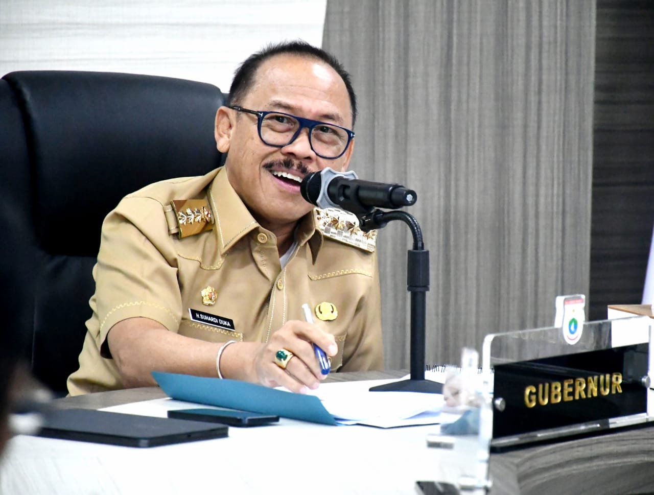 Refleksi Akhir Pekan Gubernur Sulbar: Tantangan Fiskal dan Komitmen Bebas Utang