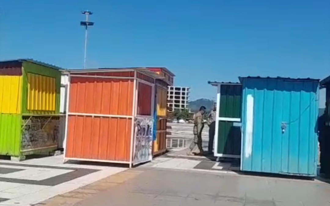 Meresahkan..! Booth Kontainer Milik Pelaku UMKM di Anjungan Pantai Manakarra Dibobol Maling