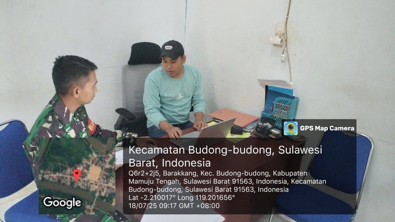 Jalin Kedekatan dengan Warga, Babinsa Koramil 1418-04/Budong-Budong Gelar Komsos