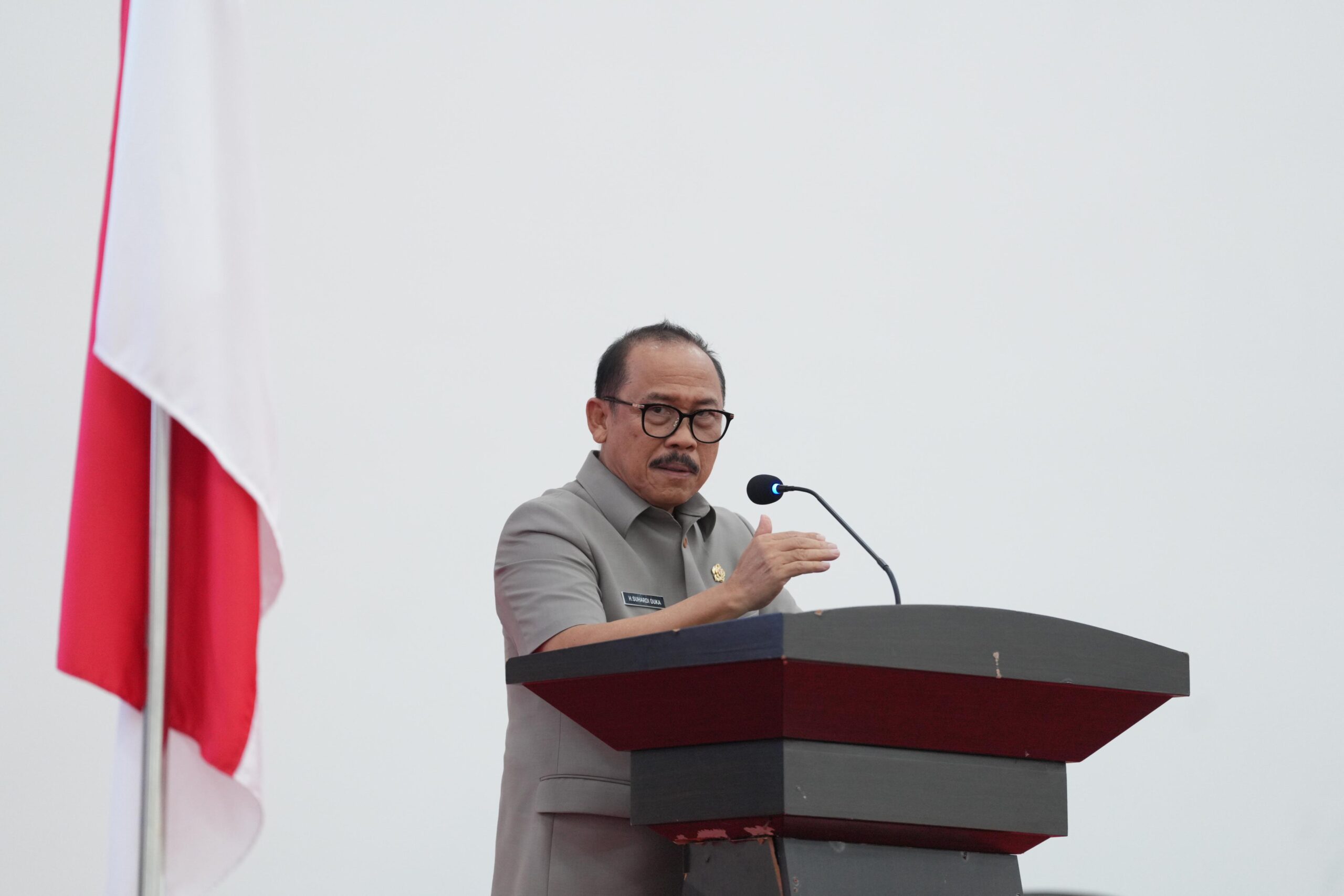 Pemprov Sulbar Serahkan KUA-PPAS APBD 2025 ke DPRD Sulbar