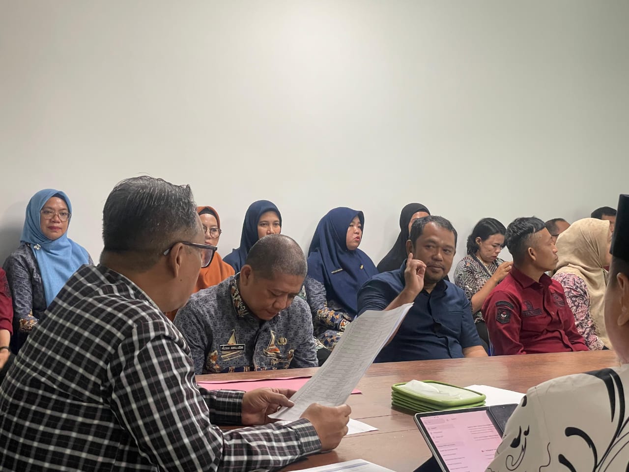 Rapat Perkenalan Sekwan DPRD Sulbar, Dorong Peningkatan Penggunaan Teknologi Informasi