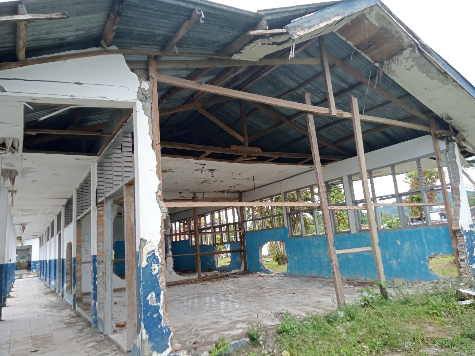 Rombel SMPN I Tapalang yang Roboh Ternyata Bukan Karena Dampak Gempa Bumi
