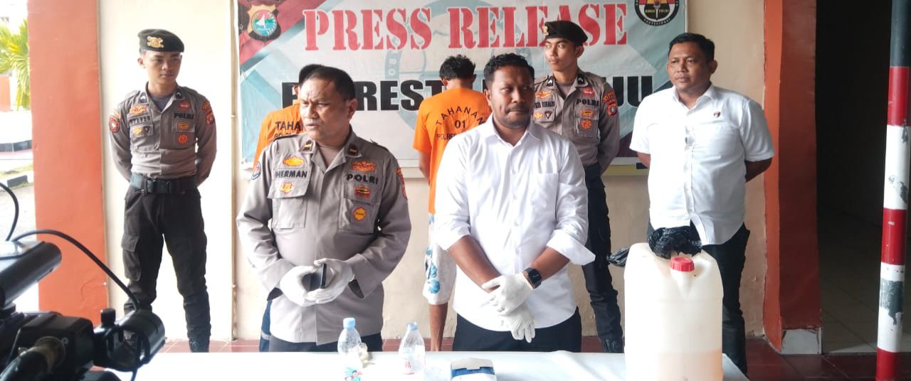 Dua Terduga Pelaku Kasus Miras Oplosan yang Tewaskan 5 Pemuda di Papalang Berhasil Diamankan Polresta Mamuju