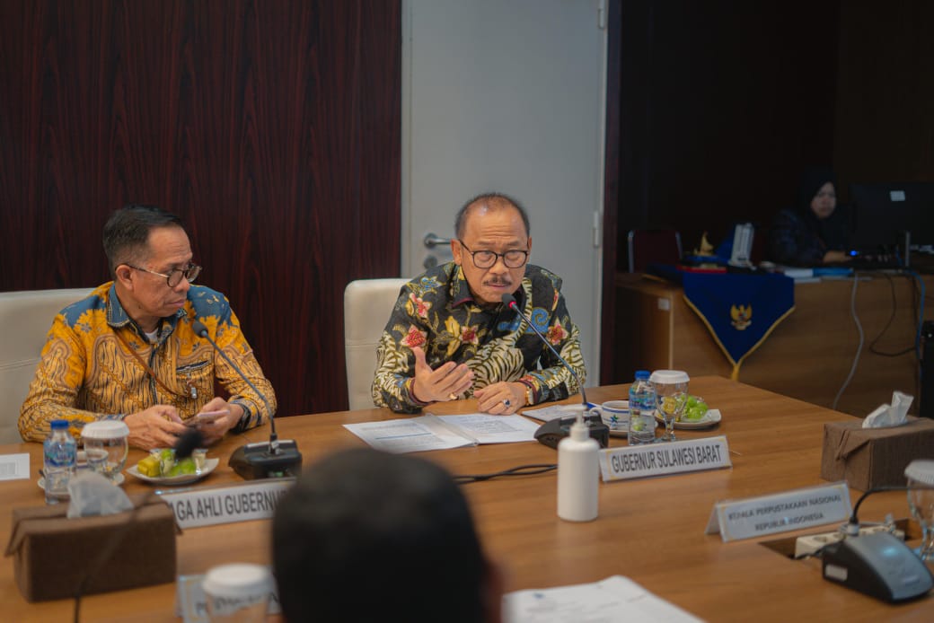 Gubernur Suhardi Duka Bertemu Perpusnas RI Perkuat Gerakan Literasi Sulbar Mandarras