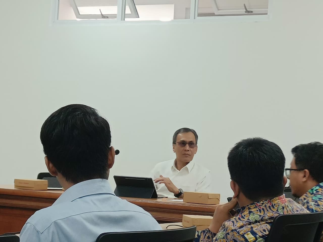 Komisi III DPRD Sulbar Gelar RDPU Dengan Gerakan Vendetta Bahas Tiga Hal Penting