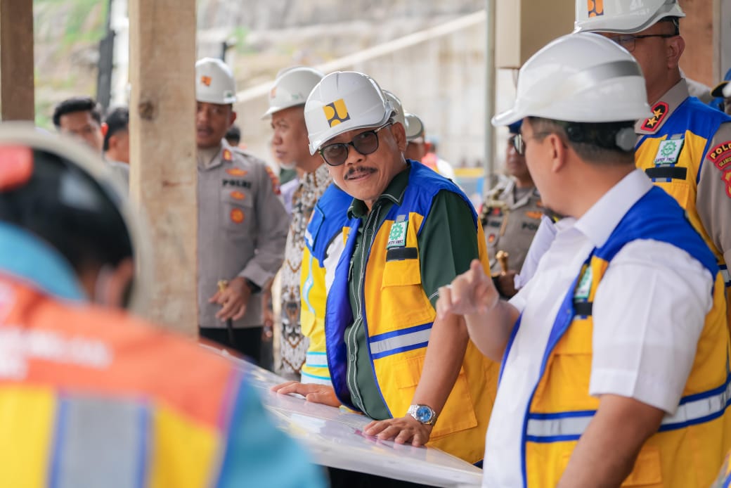 Gubernur SDK Tekankan Pengawasan dan Pelibatan Pengusaha Lokal dalam Proyek Bendungan Budong- budong