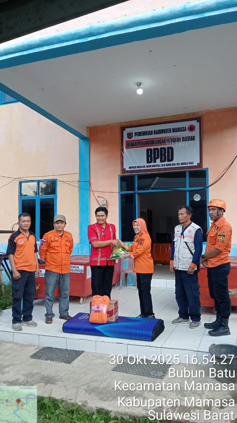 BPBD Sulbar Serahkan Bantuan Logistik kepada Pemkab Mamasa