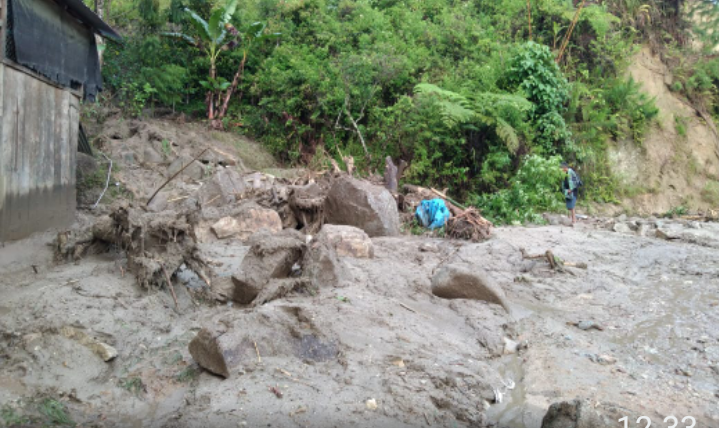 BPBD Sulbar Terima Laporan Tanah Longsor di Ruas Jalan Poros Nasional Mamasa – Tabang