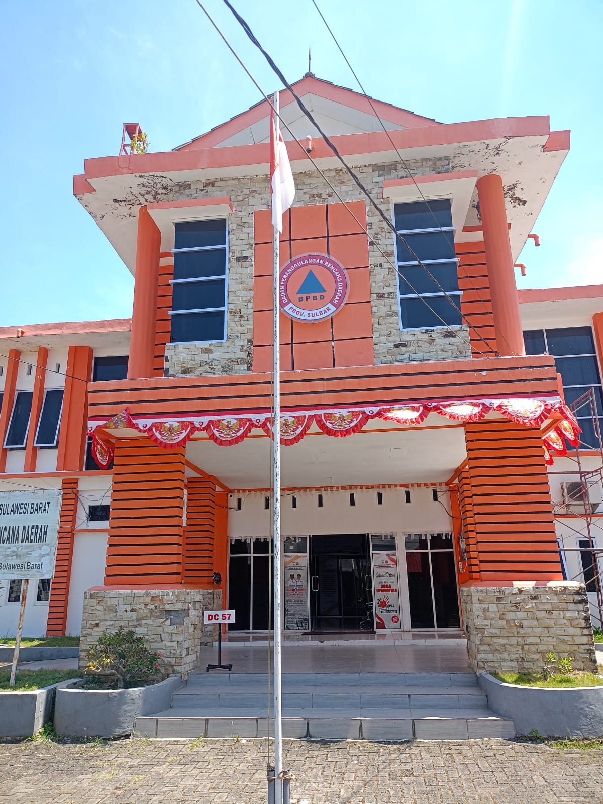 Tingkatkan Kewaspadaan Hadapi Hidrometeorologi Basah dan Cuaca Ekstrem, BPBD Sulbar Akan Aktivasi Posko Siaga Darurat